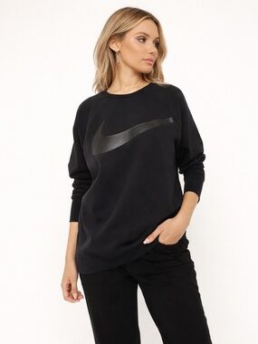 Nike DRI-FIT Black Crewneck Oversized Fit Sweatshirt - Size XS Like New